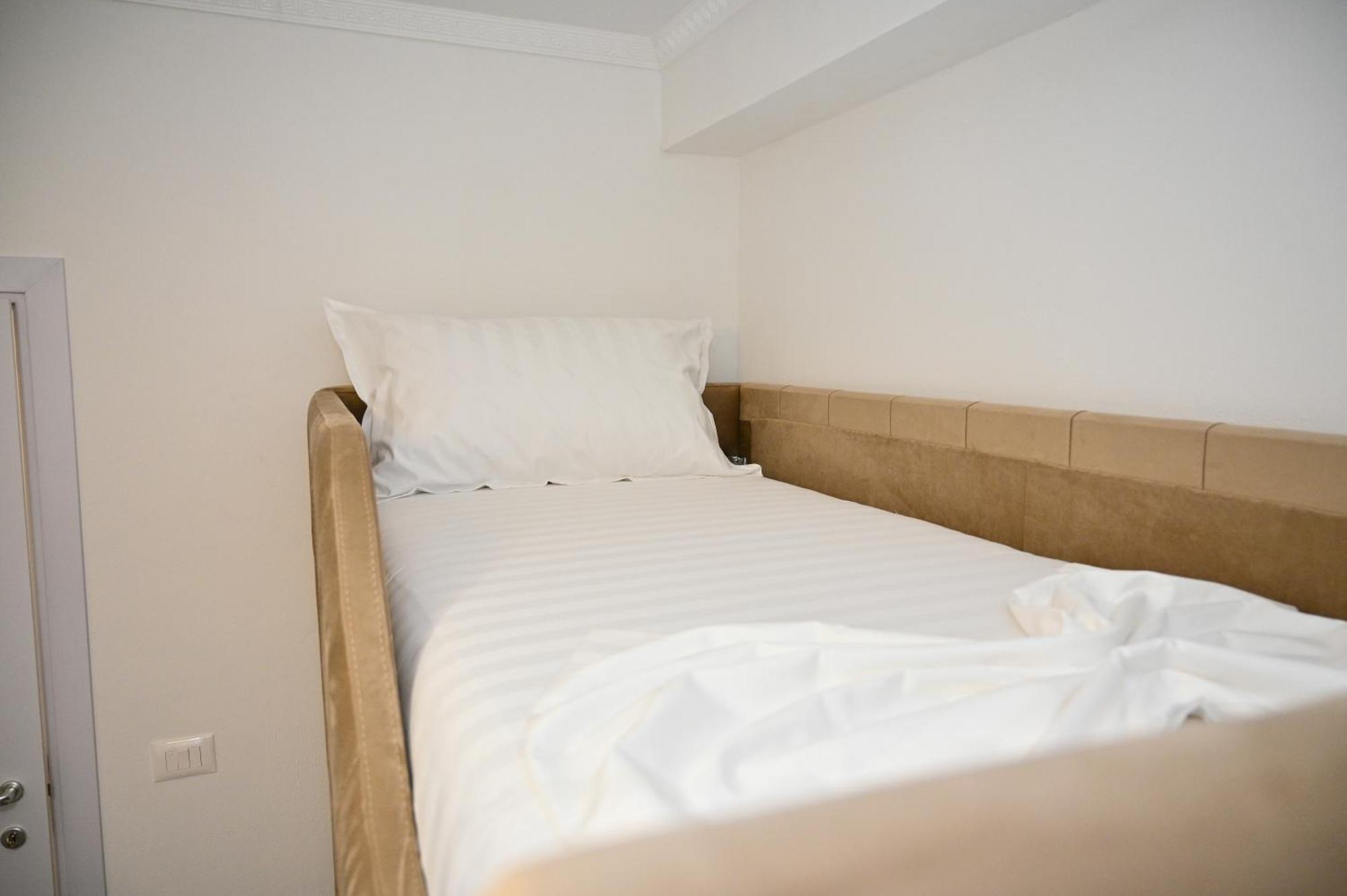 Elite Apartments Durrës Esterno foto