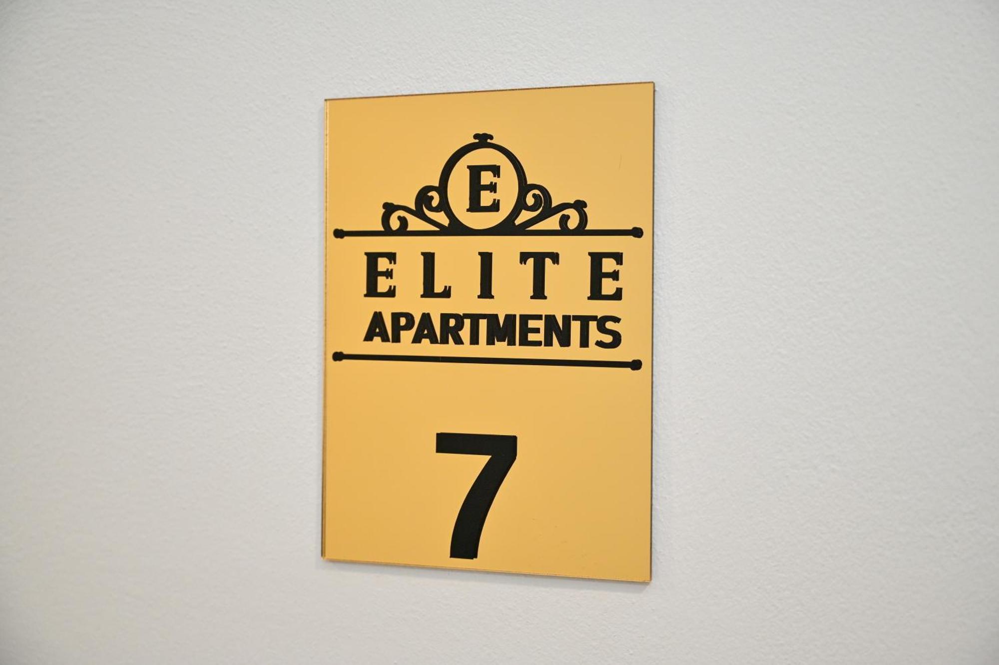 Elite Apartments Durrës Esterno foto
