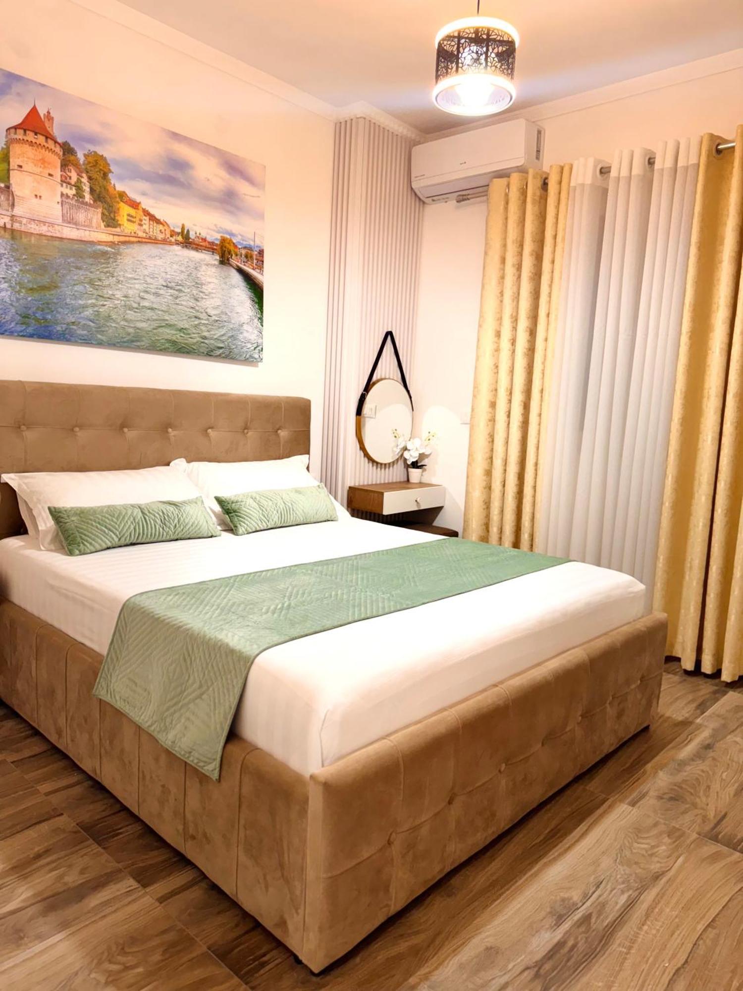 Elite Apartments Durrës Esterno foto